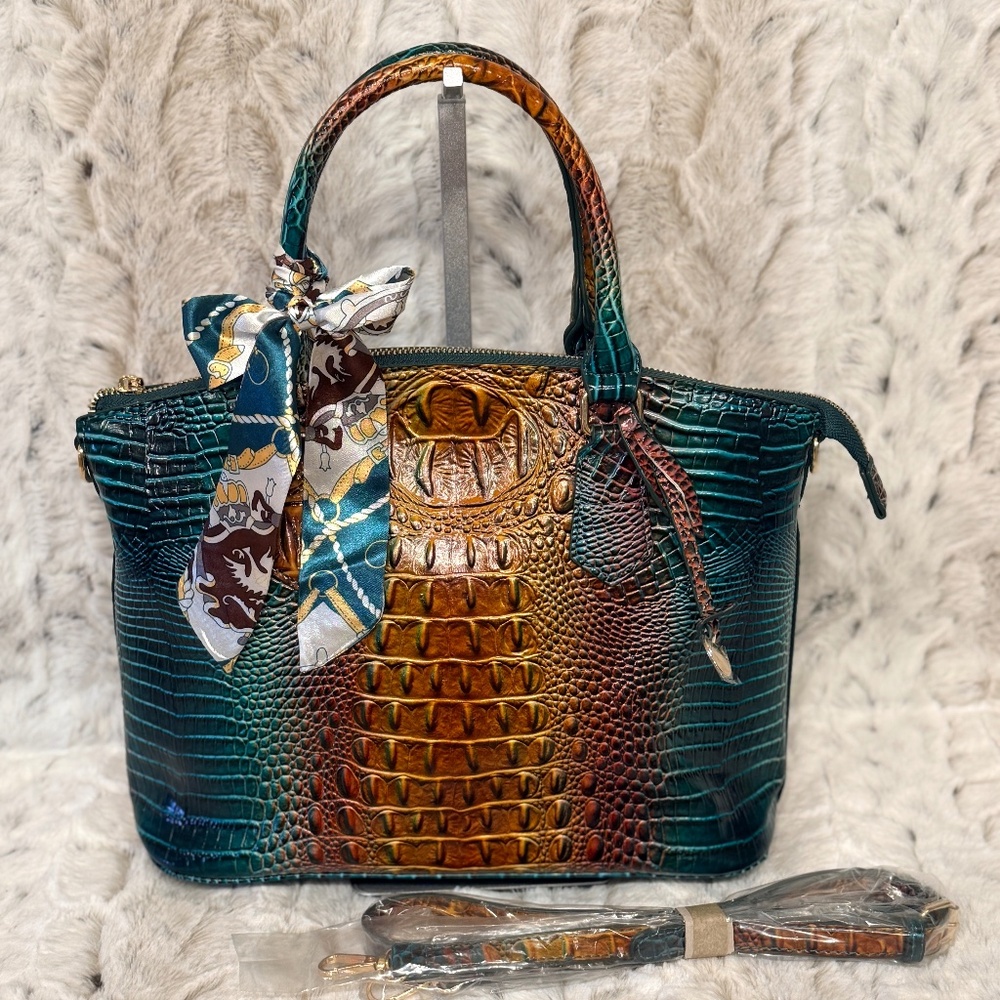 Multi-Color Bag - Picture 2 of 9